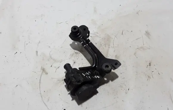 Volvo V40 Electric auxiliary coolant/water pump 31320347