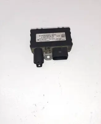 Mercedes-Benz B W245 Glow plug pre-heat relay 6401530479 A6401530479 Q01