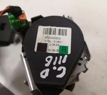 Mercedes-Benz E W211 Rear seatbelt 602040300