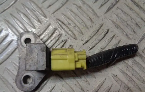 Nissan Note (E12) Airbag deployment crash/impact sensor FC1HJ149113743