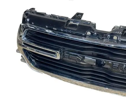 Dodge RAM Front bumper upper radiator grill 68366528AH M8001
