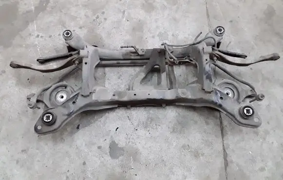 Volvo XC60 Rear subframe 