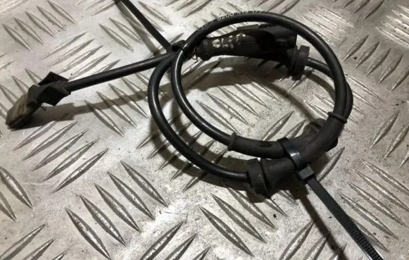 Renault Clio II ABS brake wheel speed sensor 8200419177 0265007742