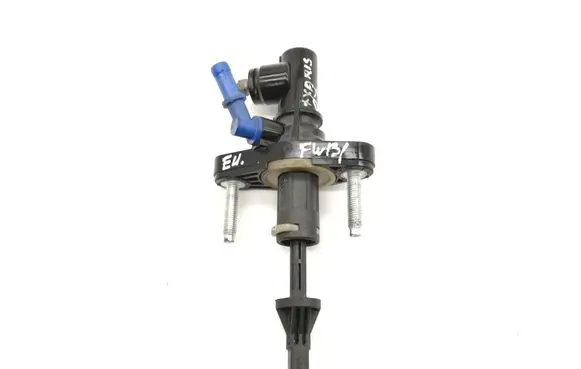 Toyota Yaris Clutch slave cylinder 314200D120F1