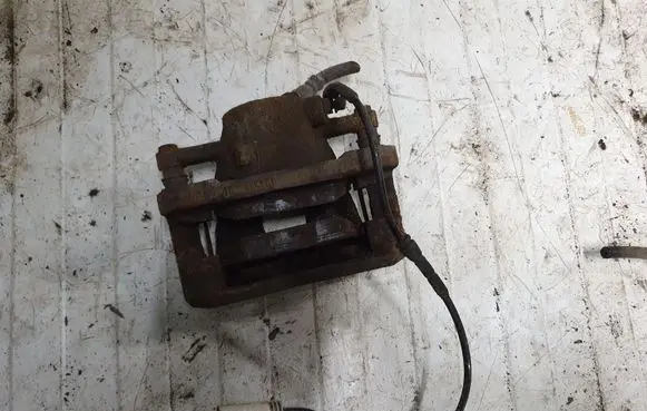 BMW 1 E81 E87 Front brake caliper NOCODE