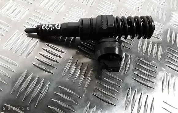 Volkswagen PASSAT B6 Fuel injector 038130073bq 0414720312