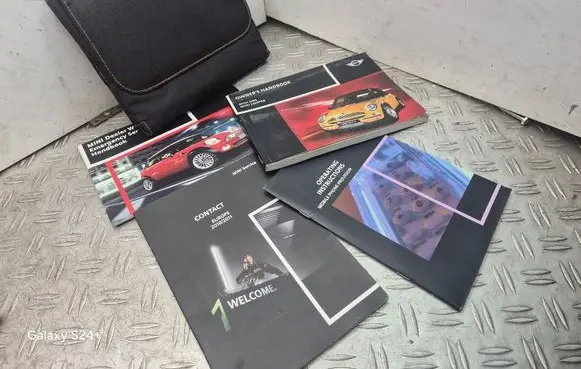 Mini One - Cooper Coupe R56 Owners service history hand book 