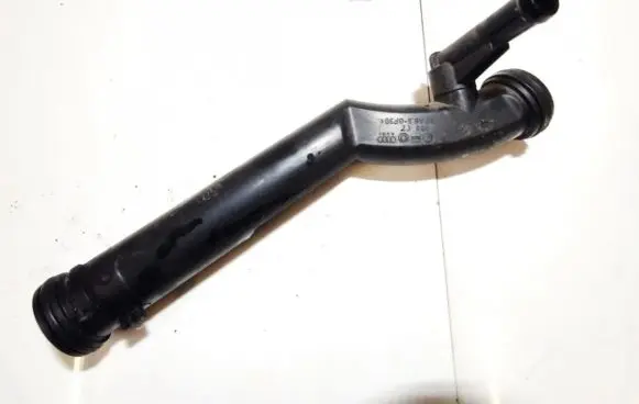 Volkswagen Polo IV 9N3 Engine coolant pipe/hose 03d121026f