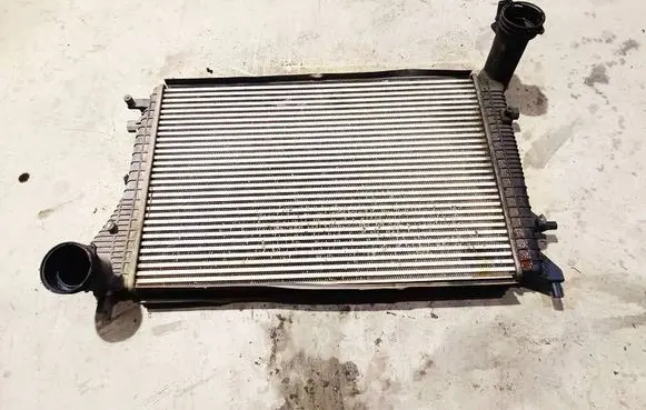 Skoda Octavia Mk2 (1Z) Intercooler radiator