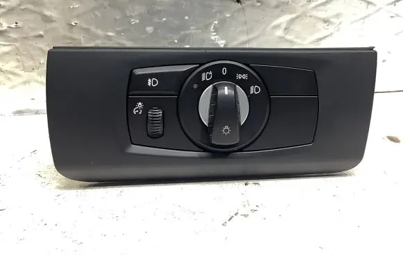 BMW X5 E70 Light switch 9134728