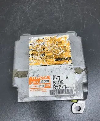 Toyota Corolla Verso E121 Airbag control unit/module 8917013060