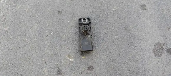 Renault Master III Air pressure sensor 223653394R