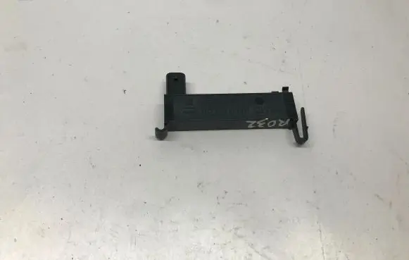 Chevrolet Camaro Keyless system antenna 13580788