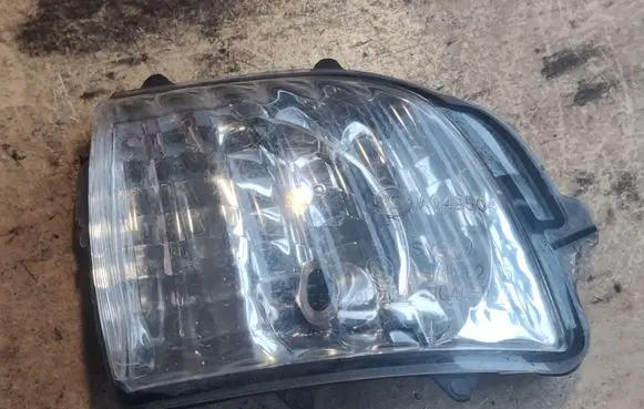 Volvo XC90 Mirror indicator light 4040048