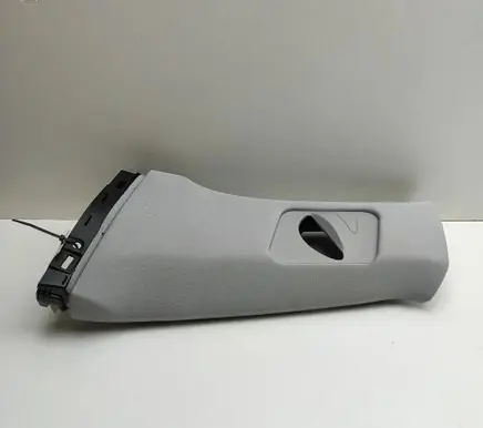 (B) pillar trim (bottom)
