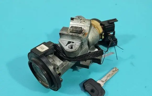 Volvo S40, V40 Ignition lock IMPRK1498452