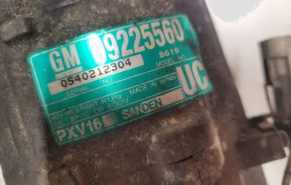 Opel Vectra C Air conditioning (A/C) compressor (pump) 09225560 054012304