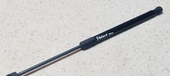 Volkswagen Scirocco Tailgate/trunk strut/damper 1K8827550A