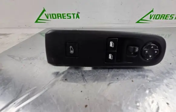 Opel Combo E Electric window control switch 98167922ZD