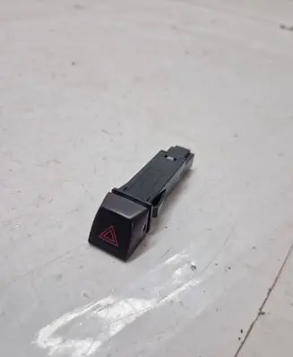 Volvo XC60 Hazard light switch 30739296