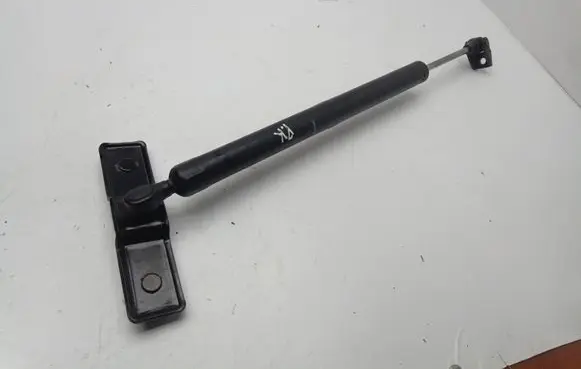 BMW 7 F01 F02 F03 F04 Front door check strap stopper 7177615
