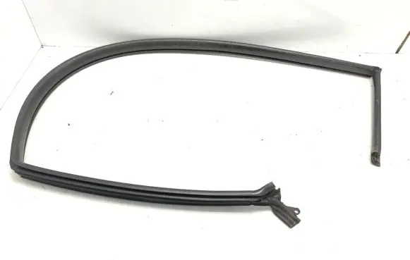 Renault Avantime Front door rubber seal 