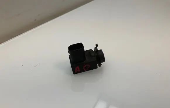 BMW 3 E92 E93 Air quality sensor 9136607 13242411