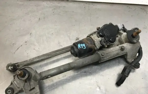 Honda Accord Front wiper linkage and motor 32201 4722L