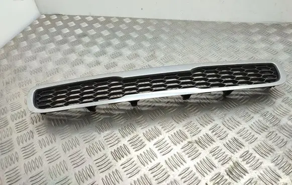 KIA Soul Front bumper upper radiator grill 863512K050