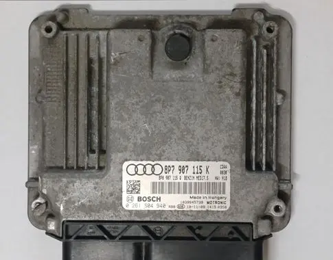 Audi A3 S3 8P Engine control unit/module 8P7907115K 0261S04940 MED175
