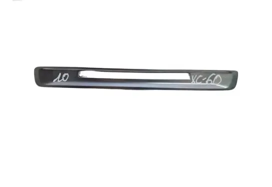 Volvo XC60 Radio/GPS head unit trim 30755619