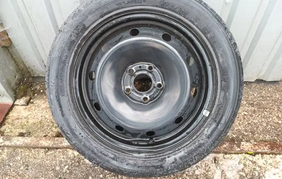 Renault Laguna II R16 spare wheel 