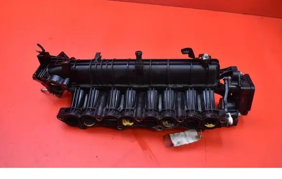 Hyundai i30 Intake manifold