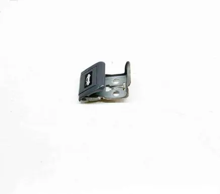 Engine bonnet (hood) release handle