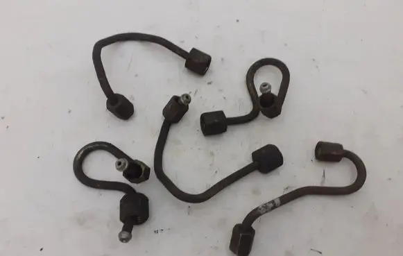 Renault Mascott Fuel line pipe 7421050105 7421050099