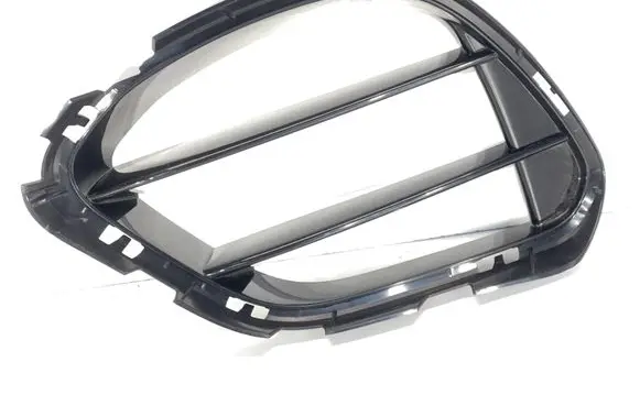 Mercedes-Benz CLA C118 X118 Front bumper lower grill A1188858101