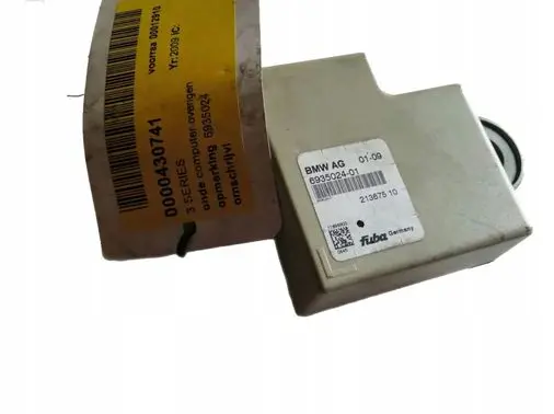 BMW M5 Engine ECU kit and lock set 693502401