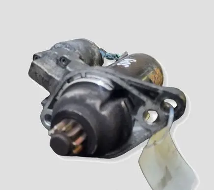 Volkswagen Golf V Starter motor