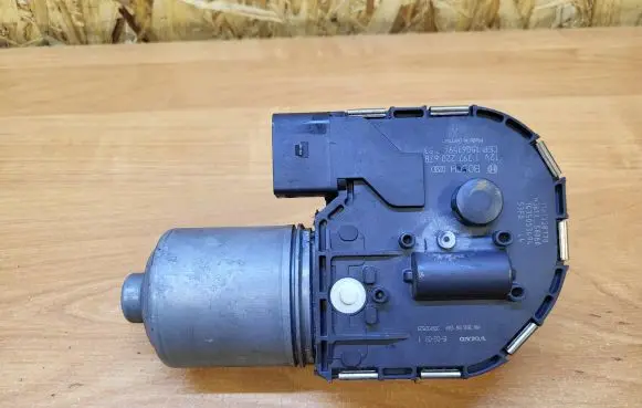 Volvo S80 Front wiper linkage and motor 1397220678 150615941753