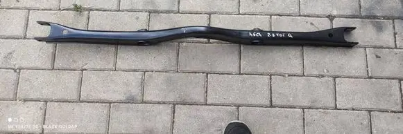 Audi A6 S6 C4 4A Front differential bracket 