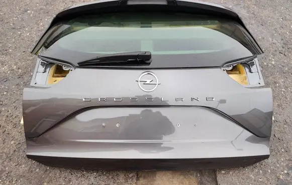 Opel Crossland X Truck tailgate 