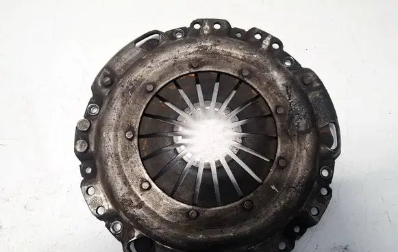 Volkswagen Golf V Pressure plate 
