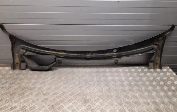 Tesla Model S Wiper trim 100897600C