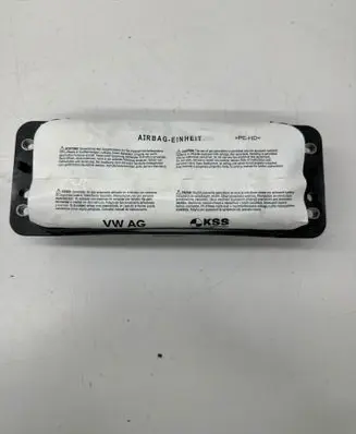Porsche Macan (95B) Passenger airbag 95B880204 4246281D