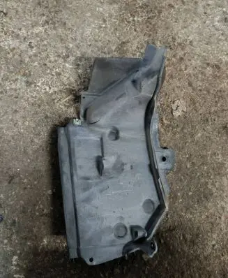 BMW X3 F25 Other engine bay part 7213663 13711410