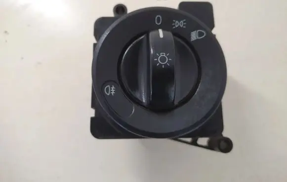 Mercedes-Benz Sprinter W906 Light switch A9065450104