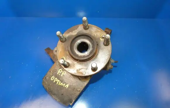 KIA Optima Front wheel hub