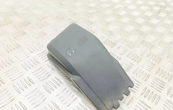 Volvo S60 Fuse box cover 30644652