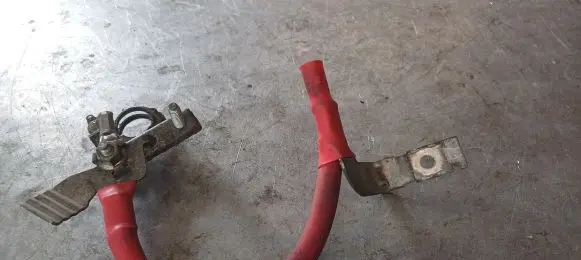 Renault Trafic III (X82) Positive cable (battery) 243866500R
