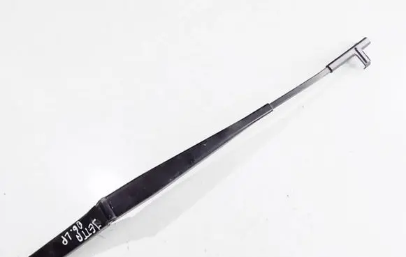 Volkswagen Jetta V Windshield/front glass wiper blade 